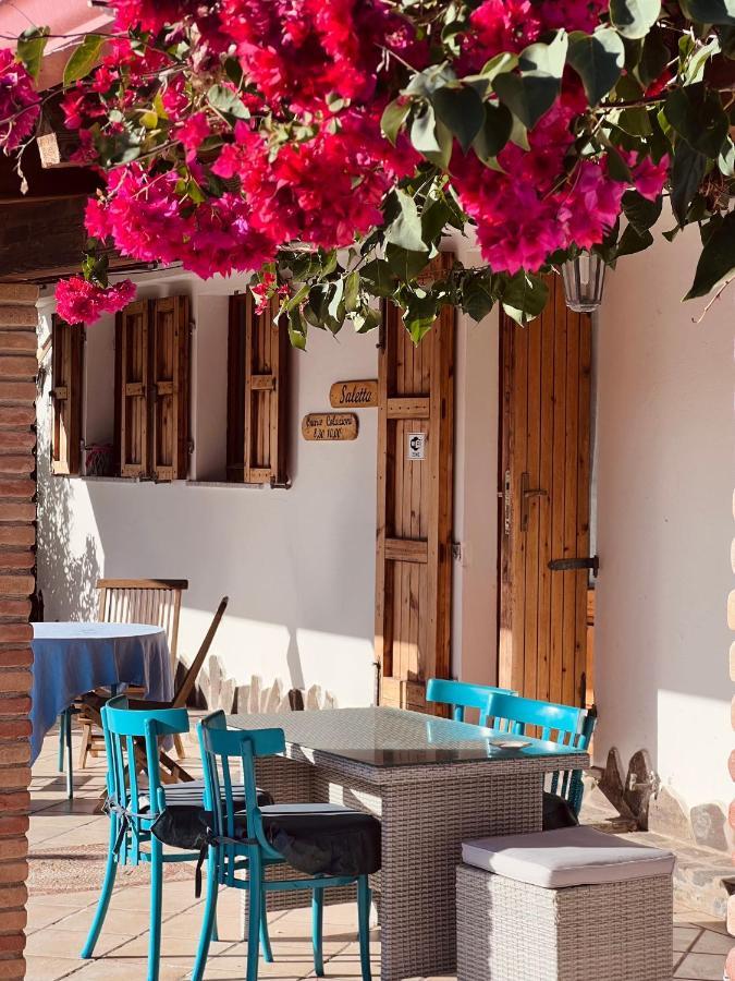 Bed and Breakfast Sa Ruscitta Сант-Антиоко Экстерьер фото